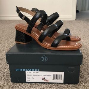 Black embossed leather Bernardo Britney Sandals